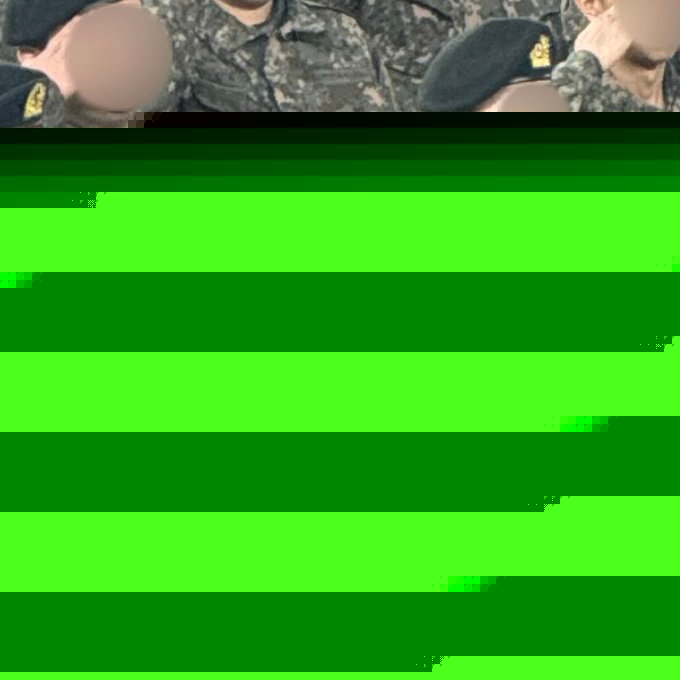 二等兵崔祐齐！忠！诚！Zeus结业照片流出